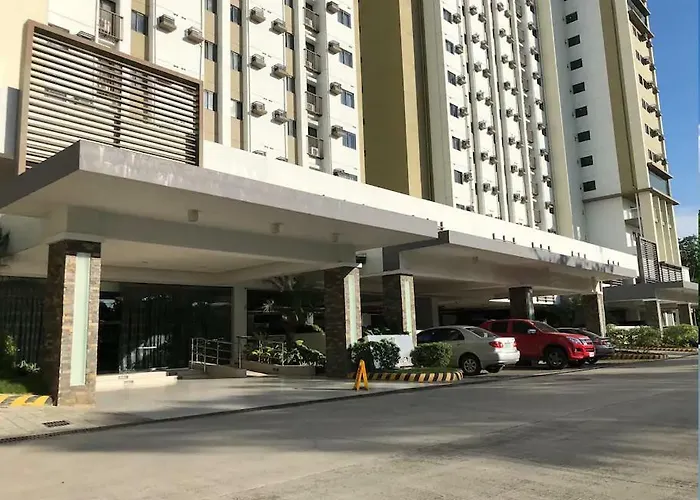Apartment 500mbps Wi-fi 2 Largest 2 Bdrm In Grand Residences