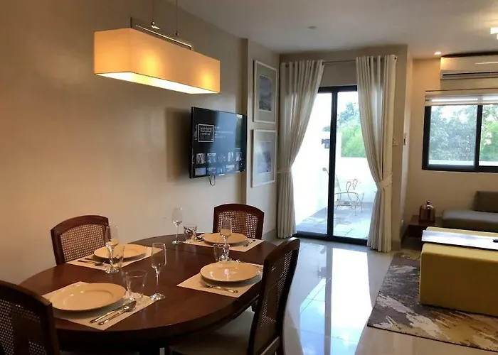 500mbps Wi-fi 2 Largest 2 Bdrm In Grand Residences Cebu